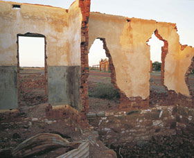Kookynie Ruins - Accommodation ACT 1