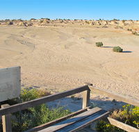 Walls of China viewing platform - Accommodation ACT