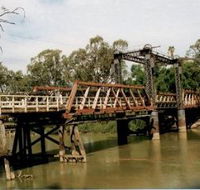 Swan Hill - Murray River Road Bridge - Accommodation ACT