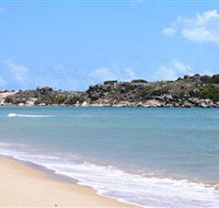 Dhamitjinya East Woody Island and Galaru East Woody Beach - Accommodation ACT
