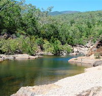 Mount Elliot Bowling Green Bay National Park - Accommodation ACT