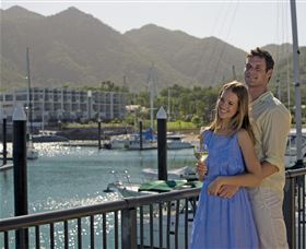 Nelly Bay - Accommodation ACT 1