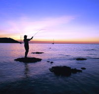 Fishing at Magnetic Island - Accommodation ACT