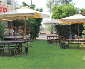 Francis Hotel Thallon - Accommodation ACT 1