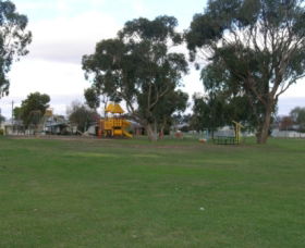 McCaughey Bicentennial Park - Accommodation ACT 0