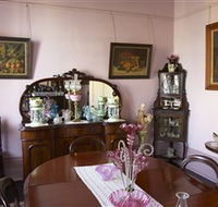 Jerilderie Historic Residence - Historic Home and Gardens - Accommodation ACT