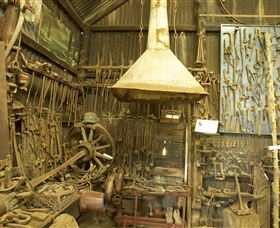 The Ned Kelly Blacksmith Shop - Accommodation ACT 2