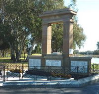 Memorial Park and Garden - Accommodation ACT