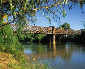 Narrandera Rail Bridge - Accommodation ACT 0