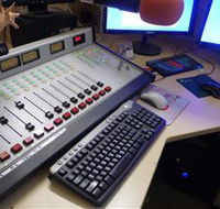 Peak Hill FM Community Radio Station - Accommodation ACT