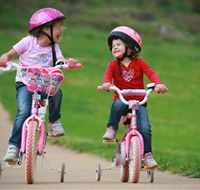 Tracker Riley Cycleway - Accommodation ACT