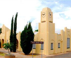 Moree Heritage And Art Deco Guided Walk - Accommodation ACT 1