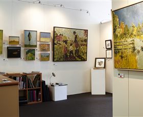 Gallery On Sturt - Accommodation ACT 2