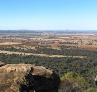 Basin Gully to Eualdrie lookout track - Accommodation ACT