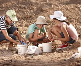 Mt Hay Gemstone Tourist Park - Accommodation ACT 0