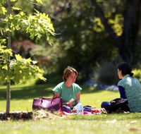 Botanic Gardens Wagga Wagga - Accommodation ACT