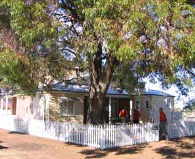 Australian Inland Mission Hospital - Accommodation ACT 0