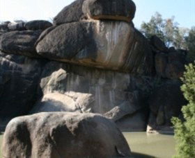Cranky Rock Nature Reserve - Accommodation ACT 0