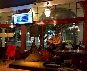 PJ O'Reilly's Irish Pub - Accommodation ACT 1