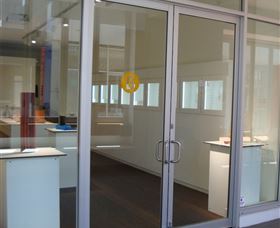 Bilk Gallery For Contemporary Metal And Glass - Accommodation ACT 1