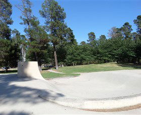 Fadden Pines Playground - Accommodation ACT 1
