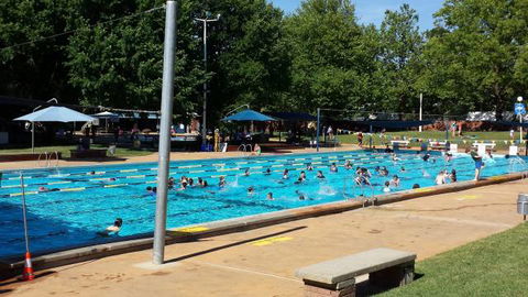 Dickson Aquatic Centre - Accommodation ACT 3