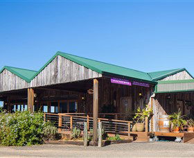 Robyn Drayton Wines - Accommodation ACT 4