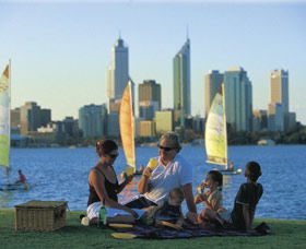 Swan River Foreshore - Accommodation ACT 0