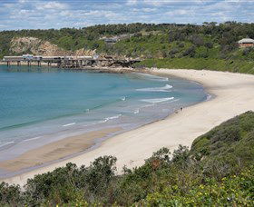 Catherine Hill Bay Beach - Accommodation ACT 1