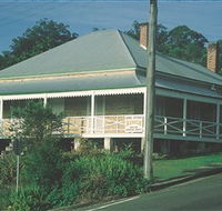 Maclean Stone Cottage and Bicentennial Museum - Accommodation ACT