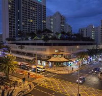 Piazza Surfers Paradise - Accommodation ACT
