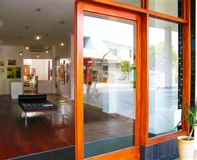 1st Avenue Gallery - Accommodation ACT 0