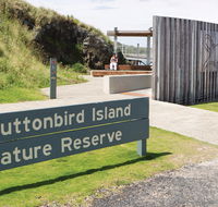 Muttonbird Island Outdoor learning space - Accommodation ACT