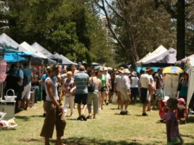 Coolangatta Art And Craft Markets - Accommodation ACT 1