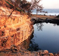 Angourie Blue Pool - Accommodation ACT