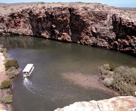 Yardie Creek - Accommodation ACT 3
