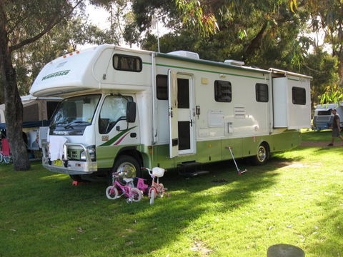 Taunton Farm Holiday Park - Accommodation ACT 7