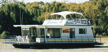 Oz Houseboats - Accommodation ACT 1