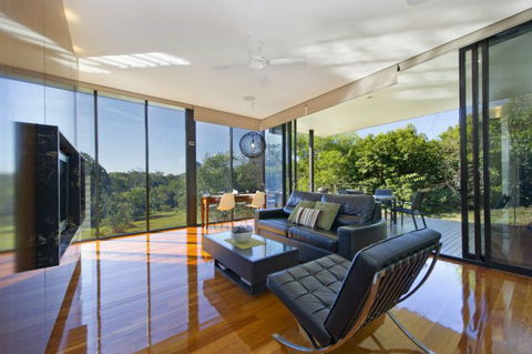 Glass On Glasshouse - Accommodation ACT 9