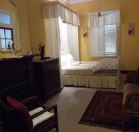 Guy House Bed and Breakfast - Accommodation ACT