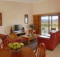 Nightingale Wines Luxury Villas - Accommodation ACT