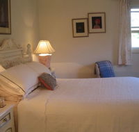 Trafalgar Bed and Breakfast and Annie's cottage - Accommodation ACT