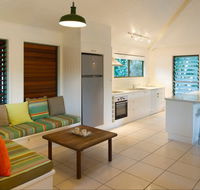 The Retreat Beach Houses - Accommodation ACT