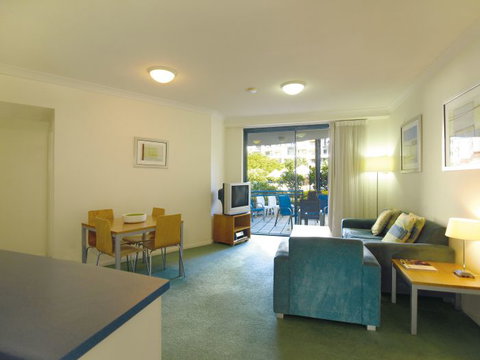 Oaks Calypso Plaza - Accommodation ACT 4