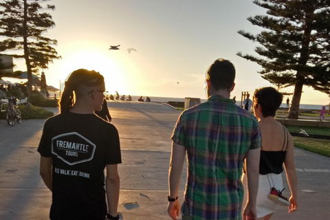 Fremantle Bar Tour: Go Where The Locals Go - Accommodation ACT 2