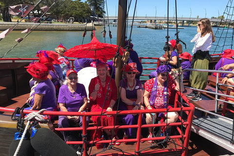 Pirate Ship Lunch Cruise (1.5hr) - Accommodation ACT 5