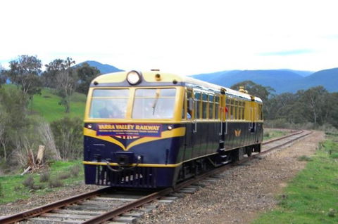 Steam Train, Yarra Valley & Healesville Wildlife Sanctuary Full Day Tour - Accommodation ACT 0