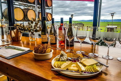 WEEKEND LOVERS Yarra Valley Wine Tour Departing From Melbourne - Weekends Only - Accommodation ACT 0