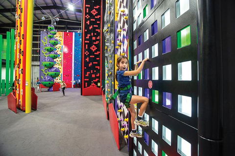 Indoor Climbing And Virtual Reality Adventure - Accommodation ACT 1