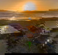 Bruny Island 3-Day Guided Walk with Wine and Cheese Tasting - Accommodation ACT